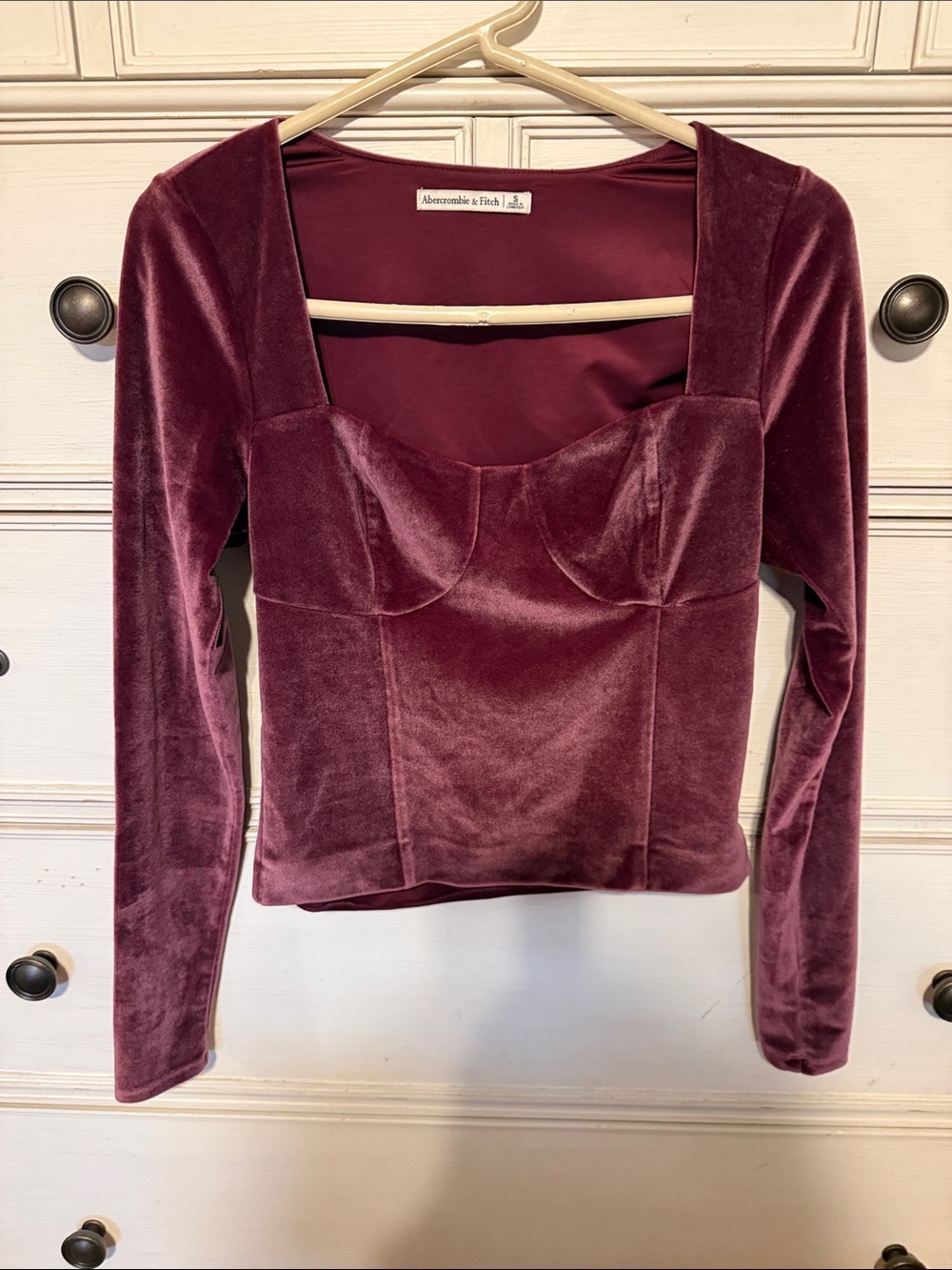 Abercrombie & Fitch Velvet Long-Sleeve Top in Plum